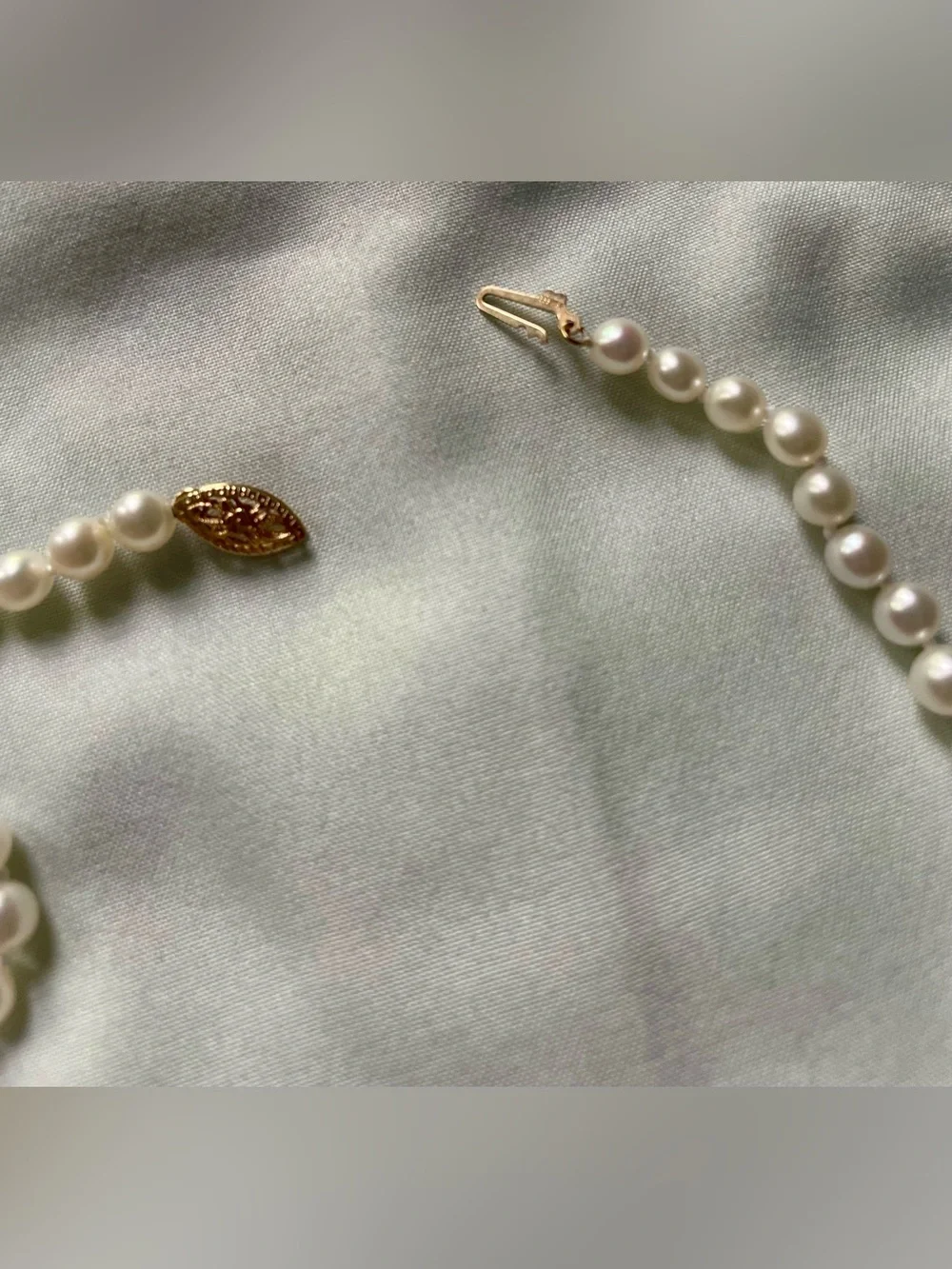 Vintage 10k Cultured Pearl Necklace - Picture 2 of 13